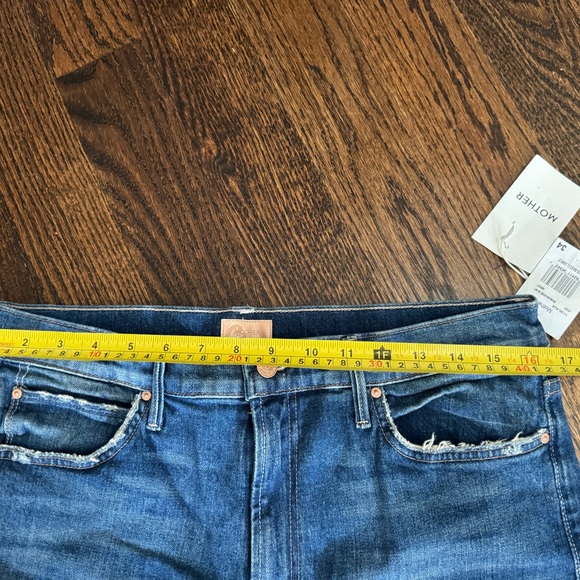 Mother - The Swooner Rascal Ankle Jeans - Picture 7 of 11